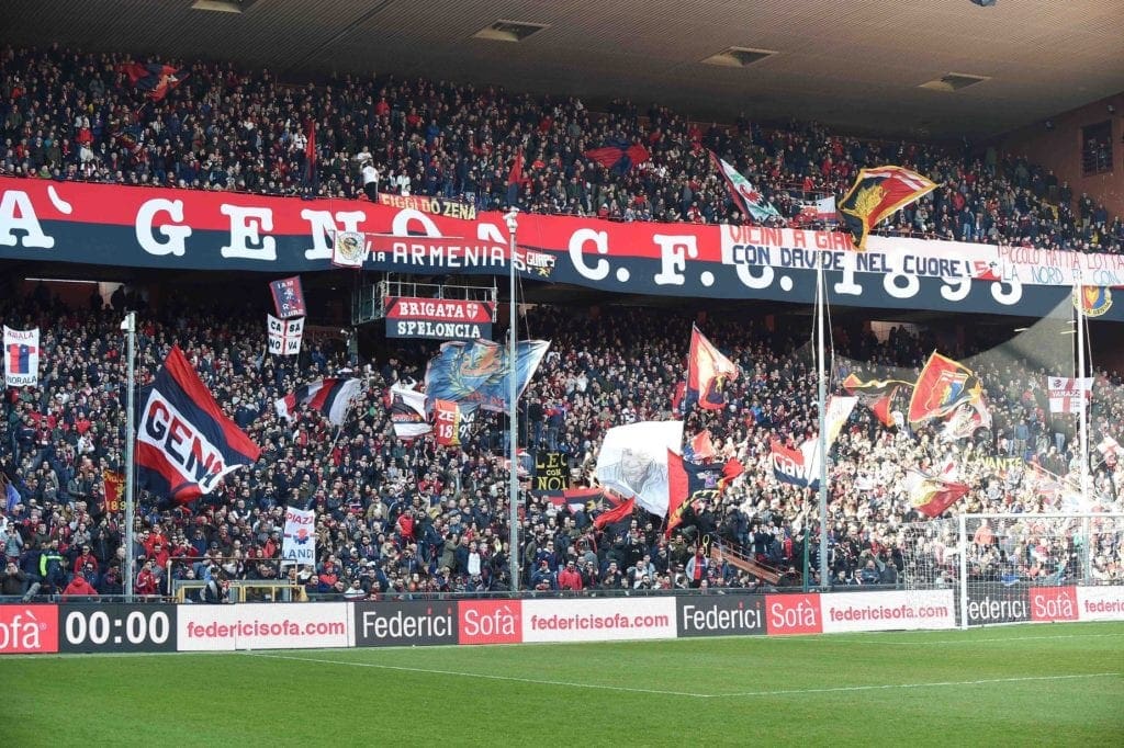 Genoa, Gradinata Nord annuncia ritorno allo stadio. In curva già a Salerno