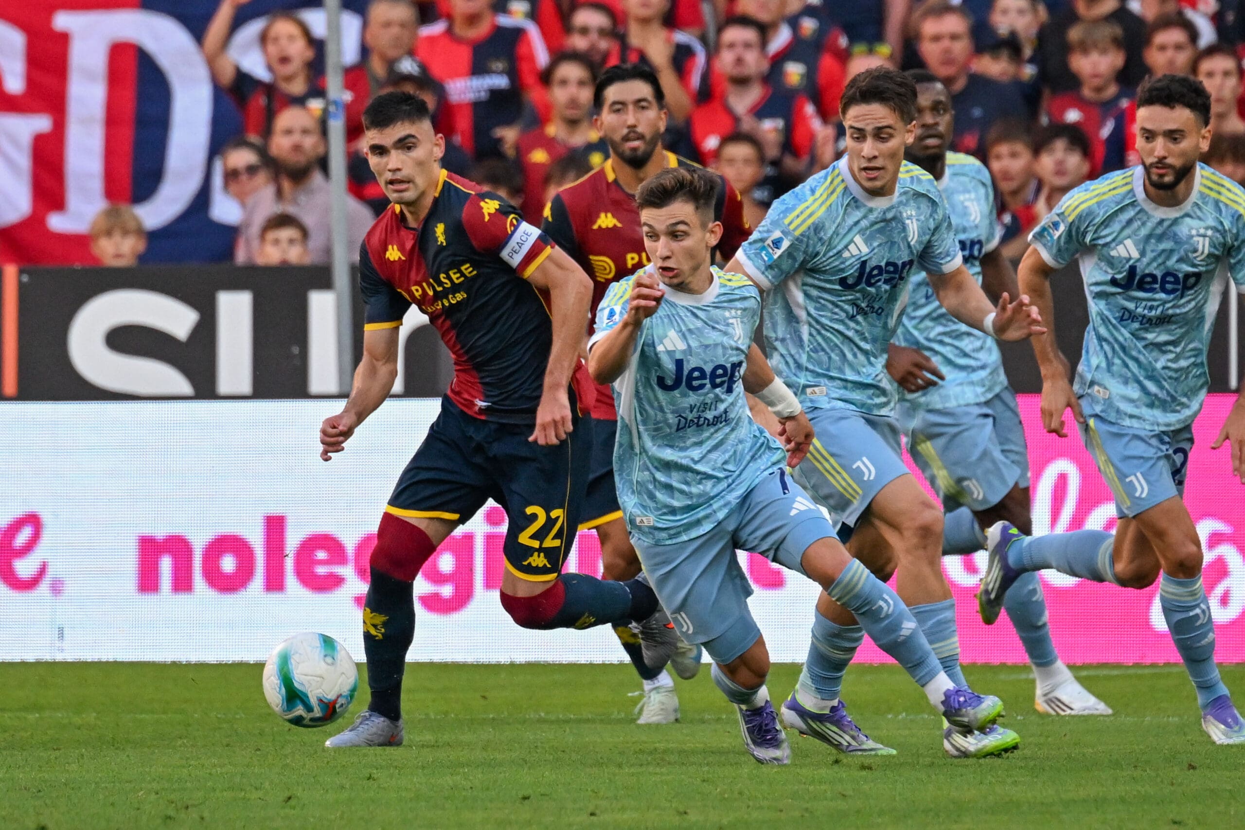 Genoa Juventus Vasquez