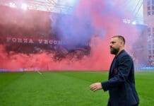Genoa-Como | De Rossi: “In testa ho tutto chiaro. Non c’era bisogno di un coro per farmi venire voglia di stare qui”