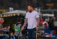 Lecce-Genoa | De Rossi a Sky: “Legato al club da un contratto e una grande voglia di starci”