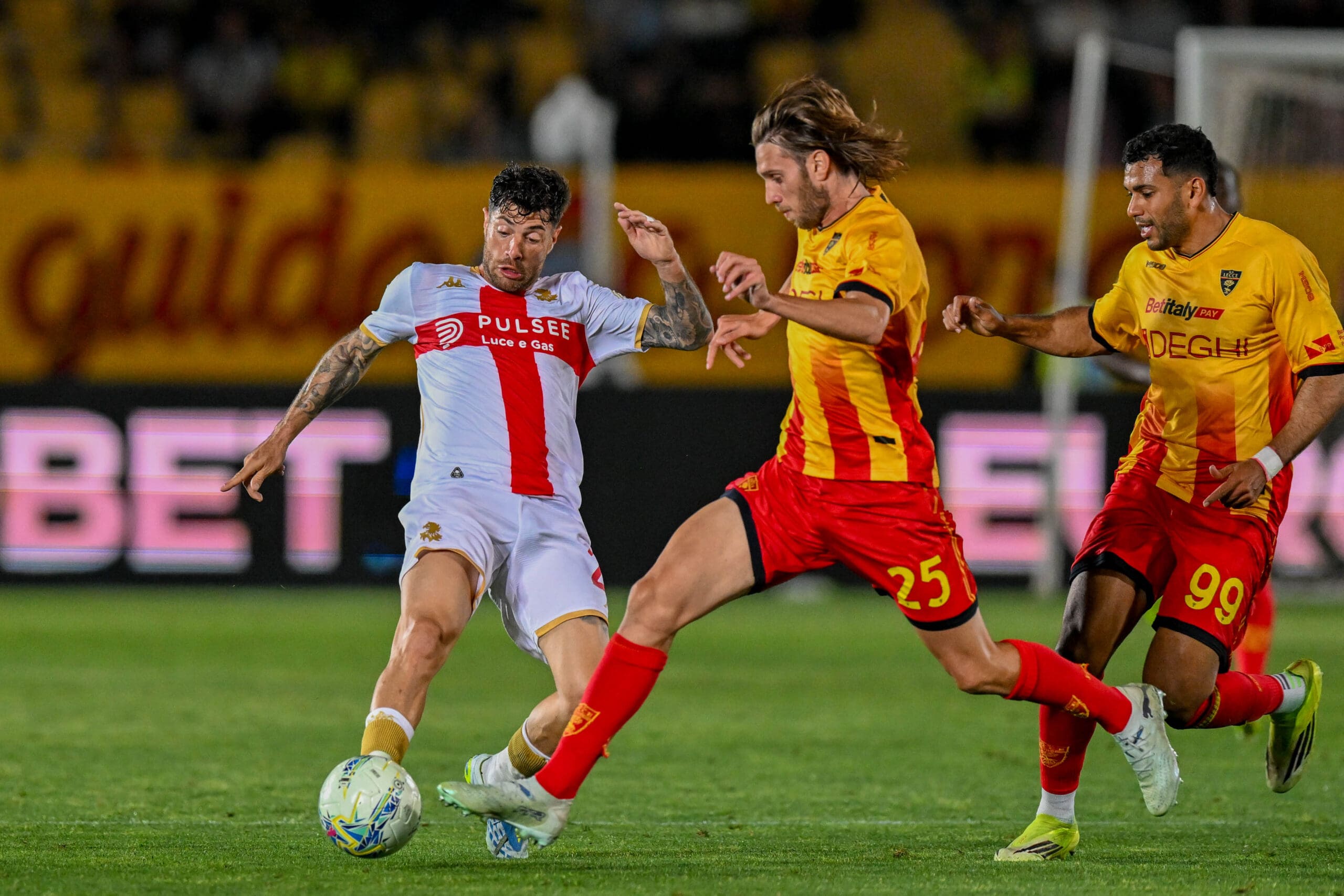 Lecce Genoa Sabelli