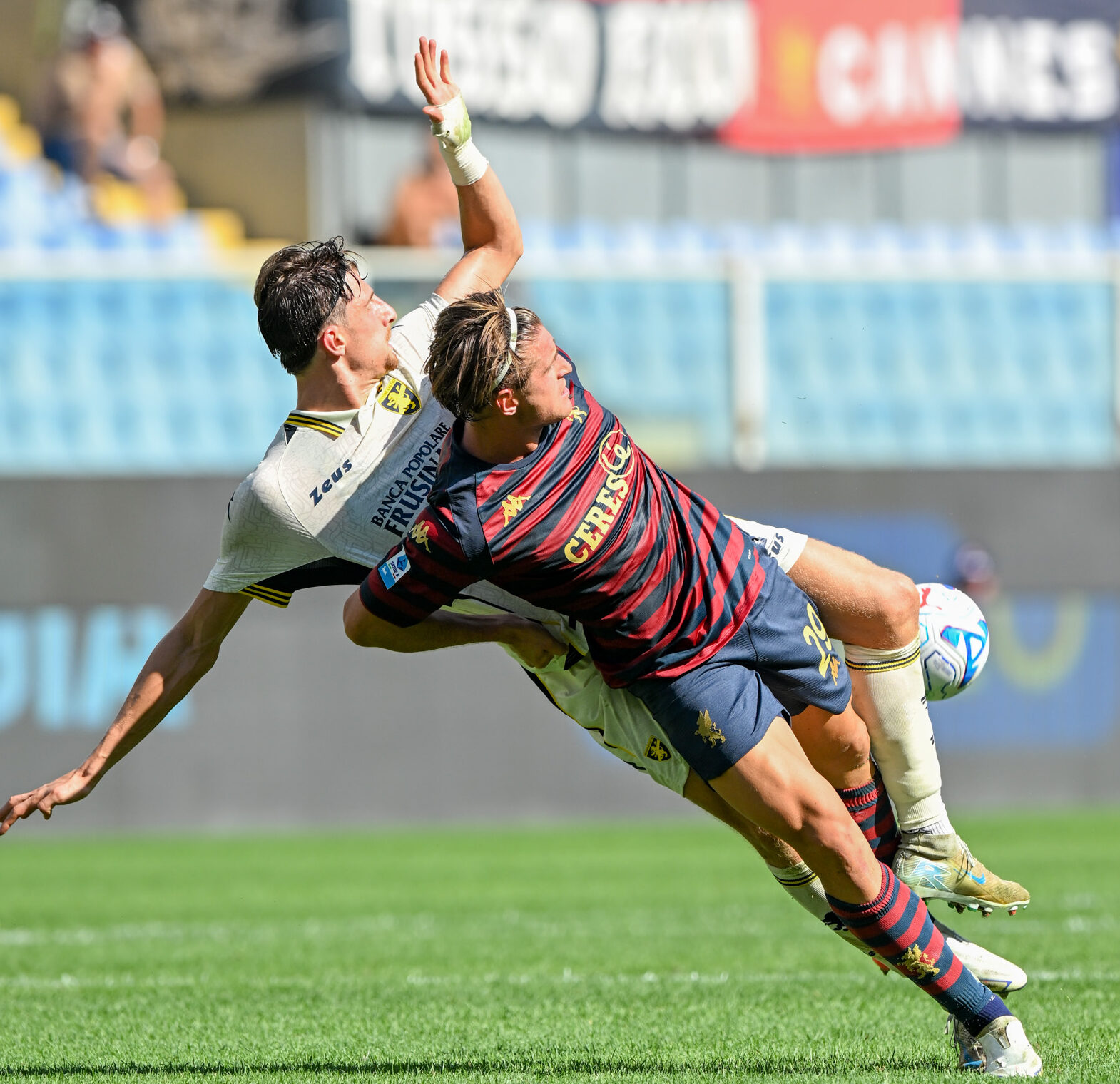 Genoa Frosinone Colombo